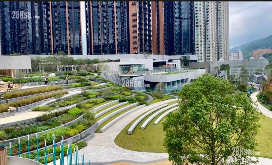 柏傲莊 售盤 3 房 , 2 浴室 690 平方呎