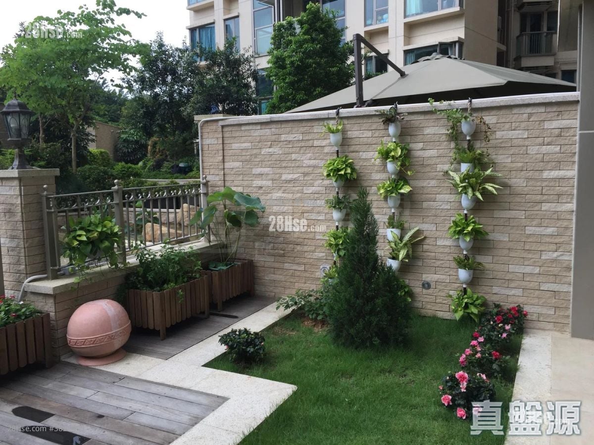 逸珑湾 售盘 3 房 1,032 平方尺