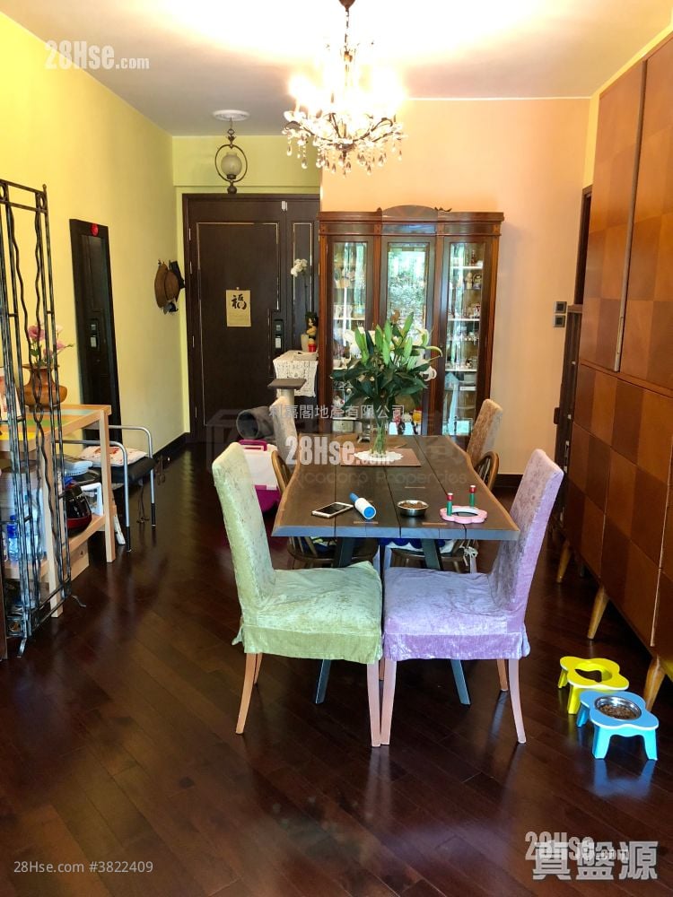 逸珑湾 售盘 3 房 1,032 平方尺