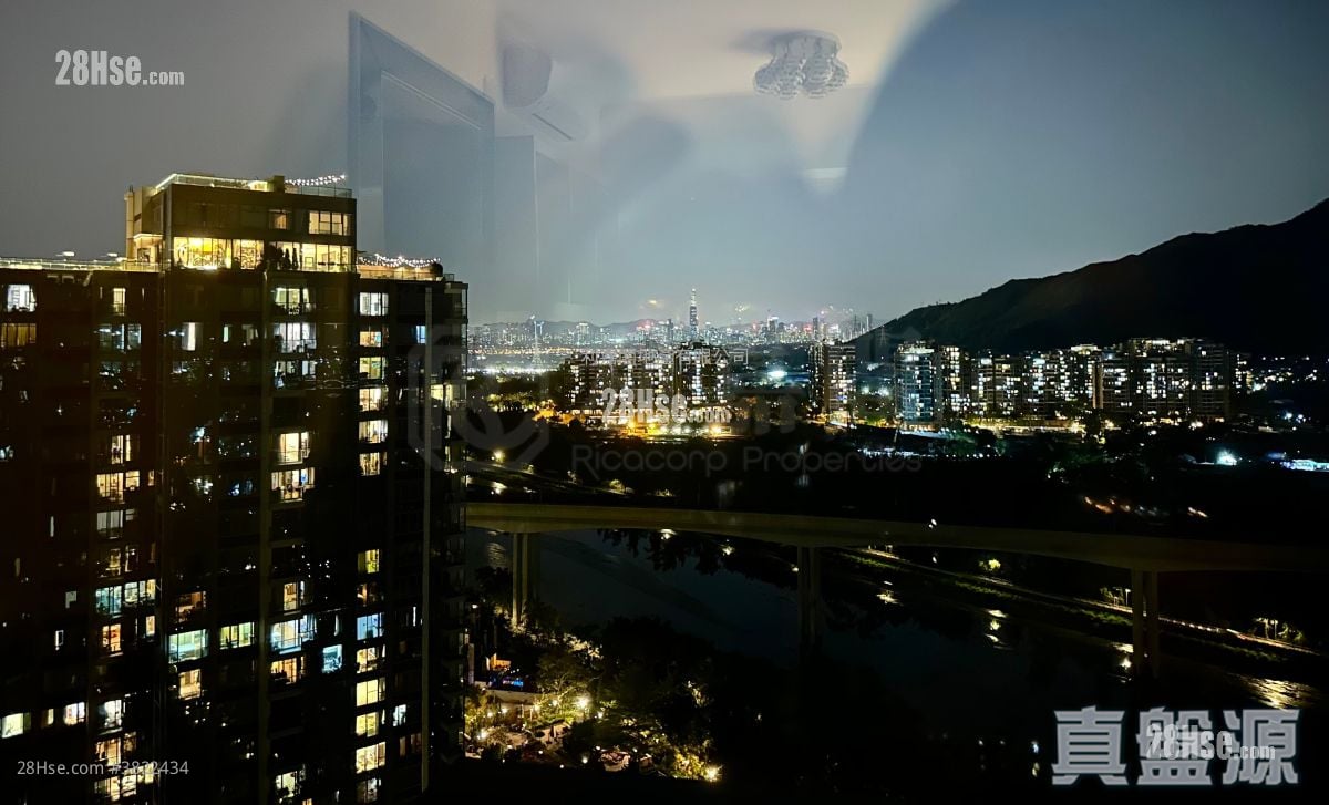 Riva Sell 4 Bedrooms , 2 Bathrooms 765 ft²