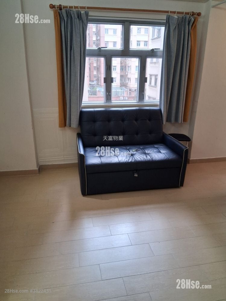 Tak Man Building Rental 2 Bedrooms , 1 Bathroom 316 ft²