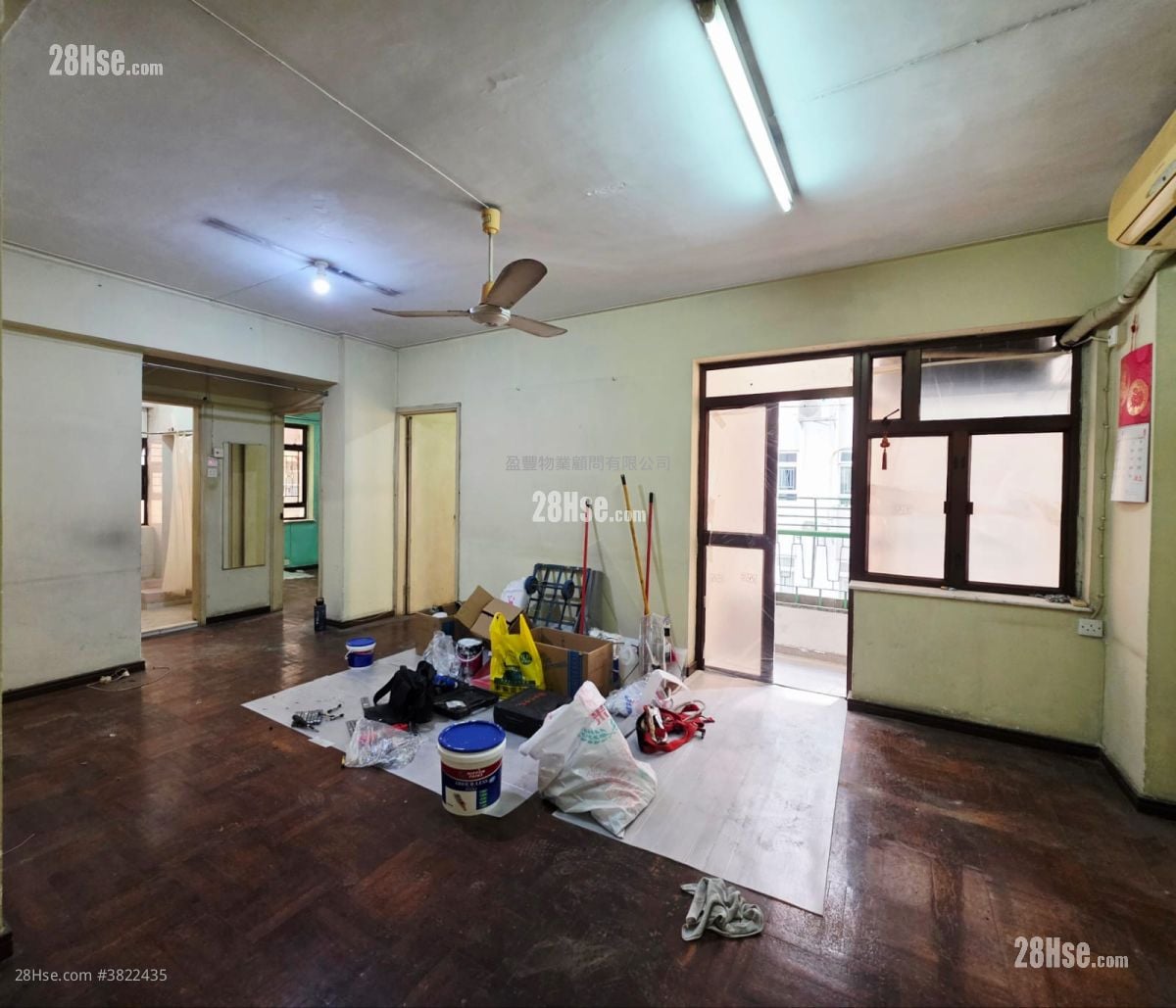 厅: 铜锣湾大厦 售盘 3 房 , 2 浴室 848 平方尺