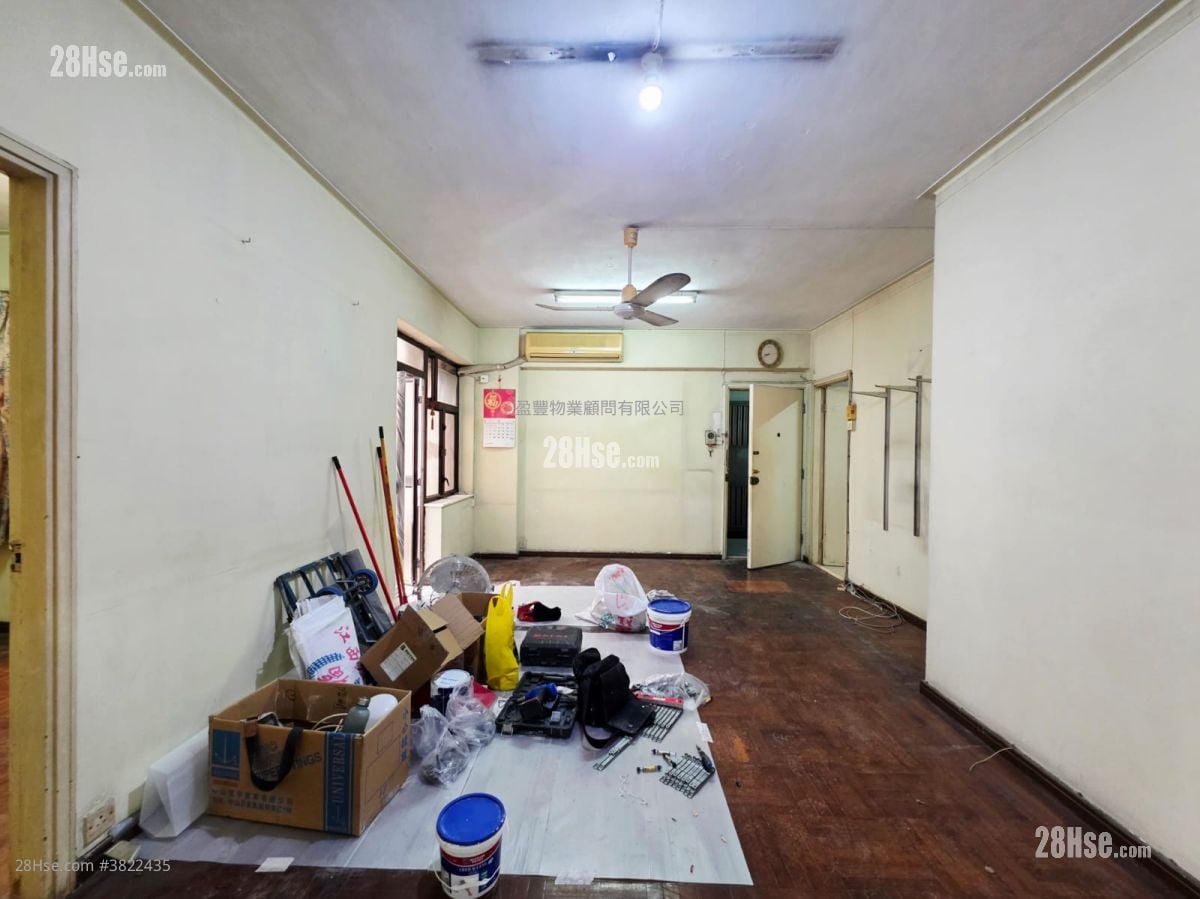 厅: 铜锣湾大厦 售盘 3 房 , 2 浴室 848 平方尺