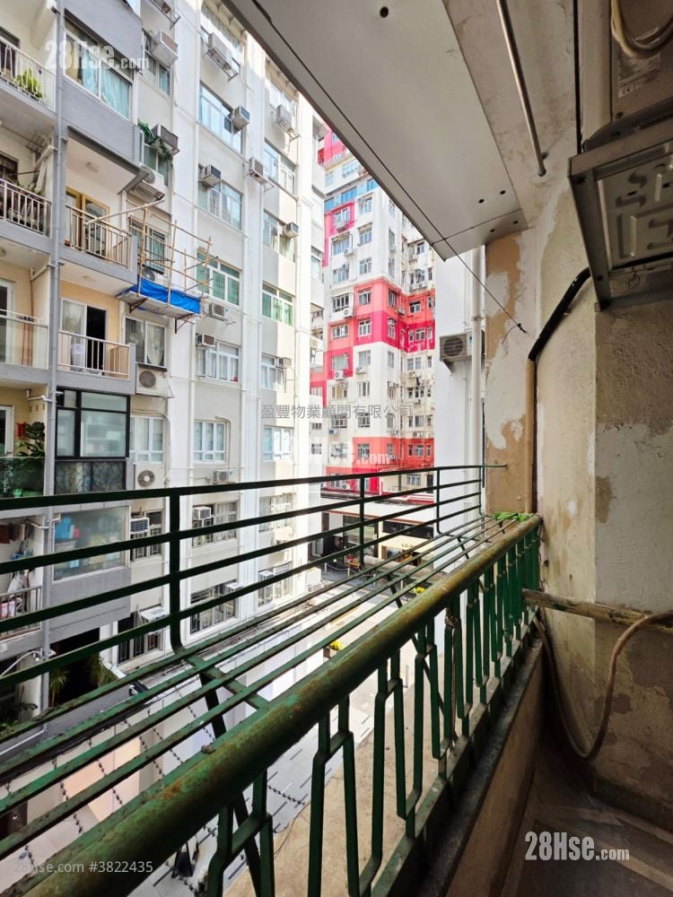 露台: 铜锣湾大厦 售盘 3 房 , 2 浴室 848 平方尺