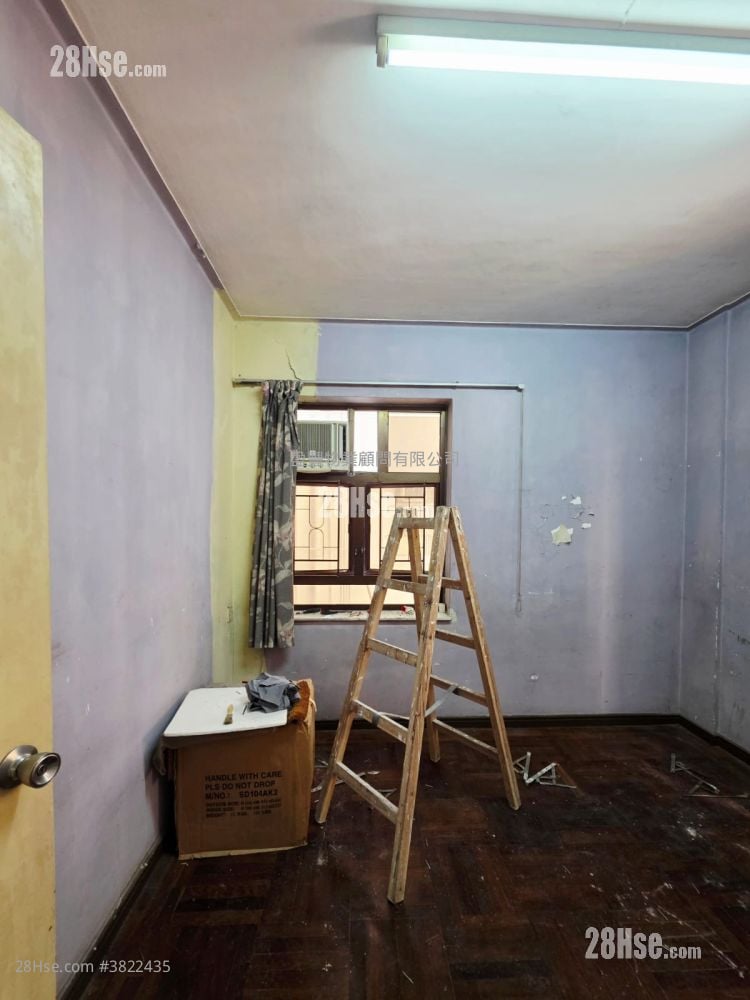 睡房 3: 铜锣湾大厦 售盘 3 房 , 2 浴室 848 平方尺