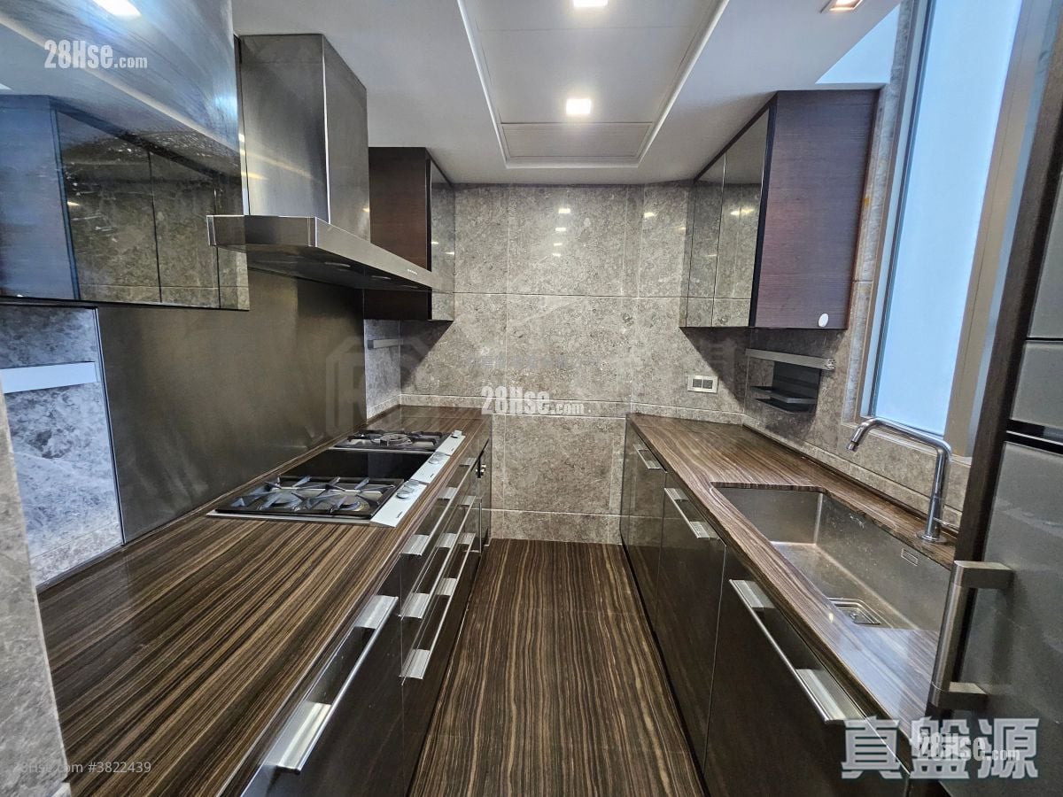 君柏 售盤 4 房 , 2 浴室 1,668 平方呎