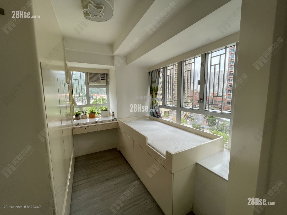 希尔顿中心 租盘 3 房 , 2 浴室 475 平方尺