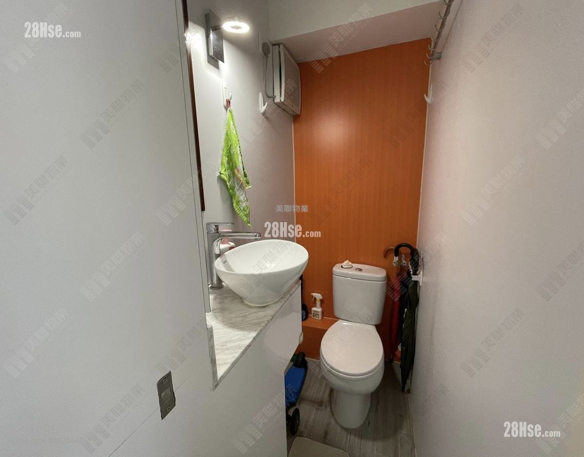 希尔顿中心 租盘 3 房 , 2 浴室 475 平方尺