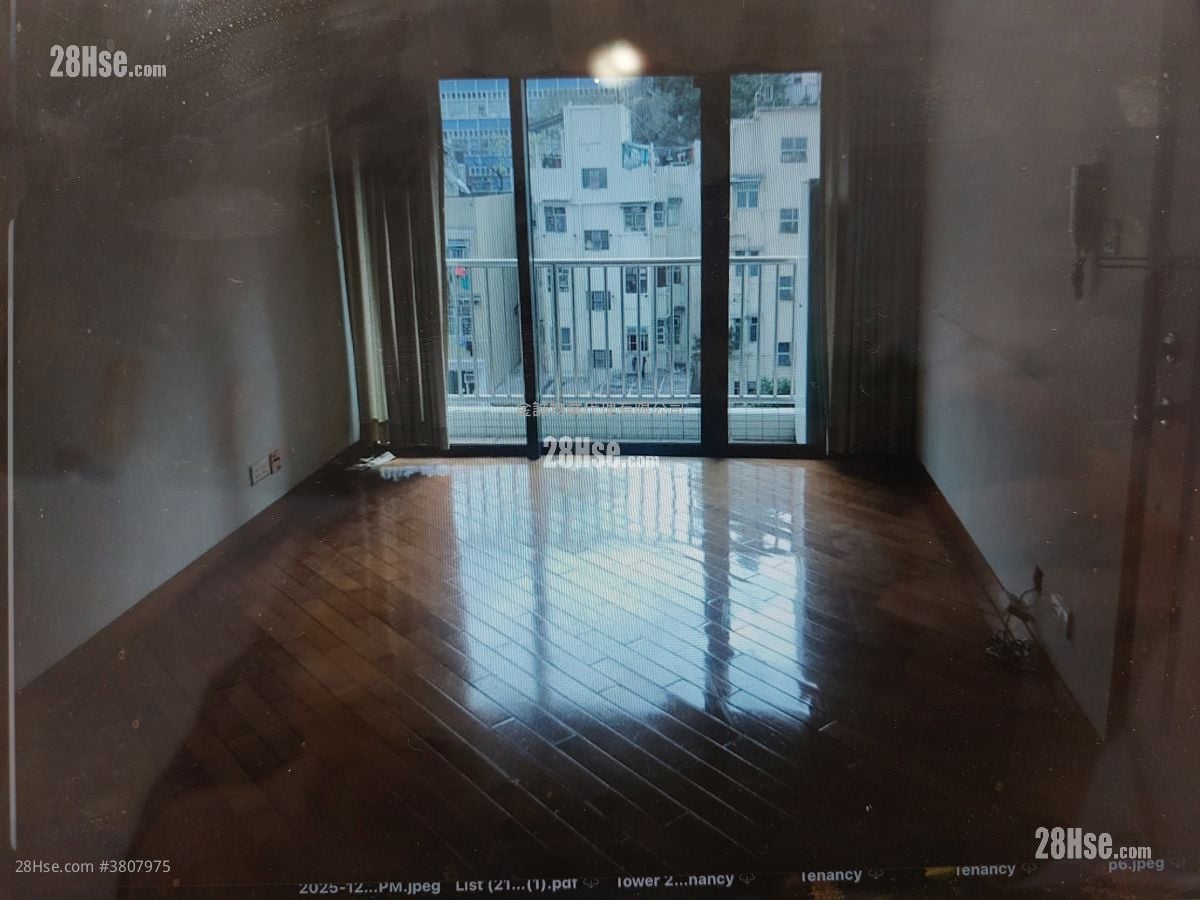 Elite's Place Sell 3 Bedrooms , 2 Bathrooms 616 ft²