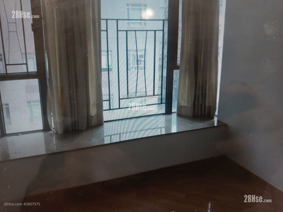 Elite's Place Sell 3 Bedrooms , 2 Bathrooms 616 ft²