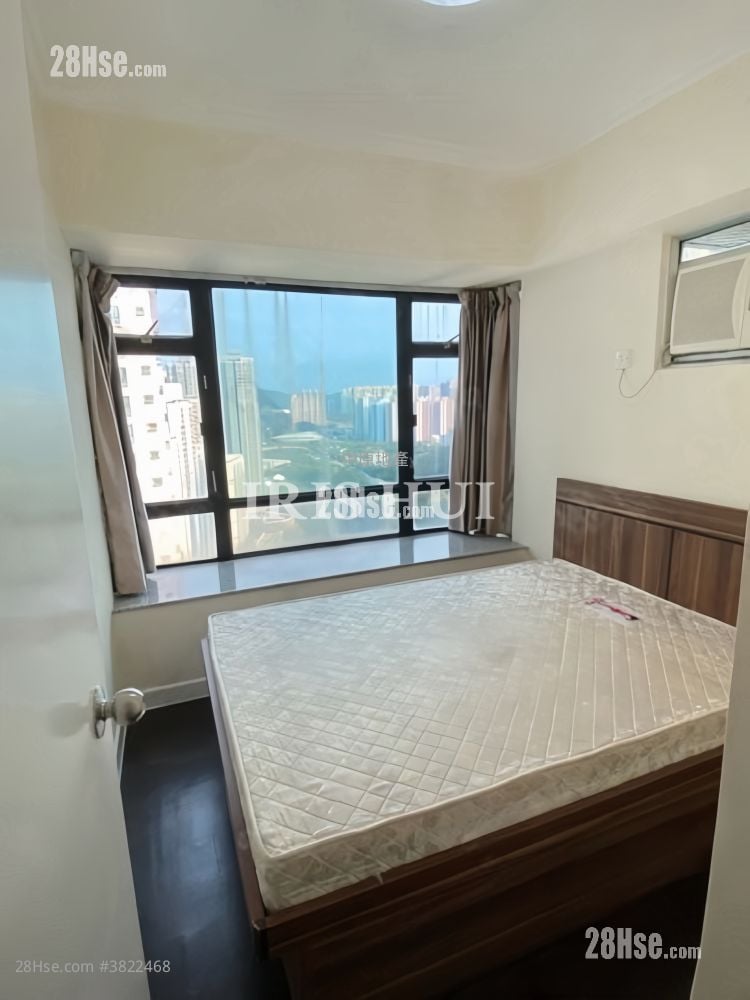 Well On Garden Sell 2 Bedrooms , 1 Bathroom 354 ft²