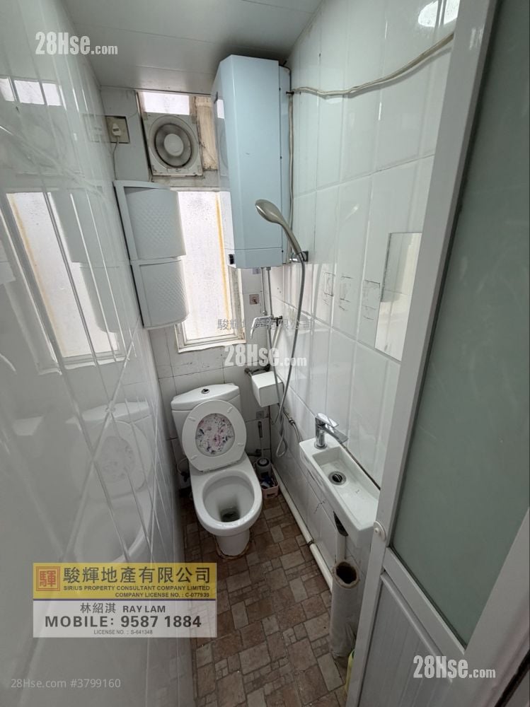 Shanghai Building Rental 2 Bedrooms , 1 Bathroom 287 ft²