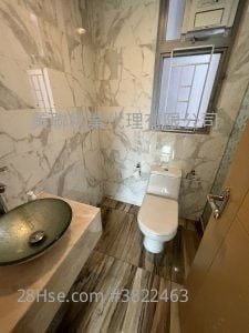 溱岸8号 售盘 3 房 , 2 浴室 737 平方尺