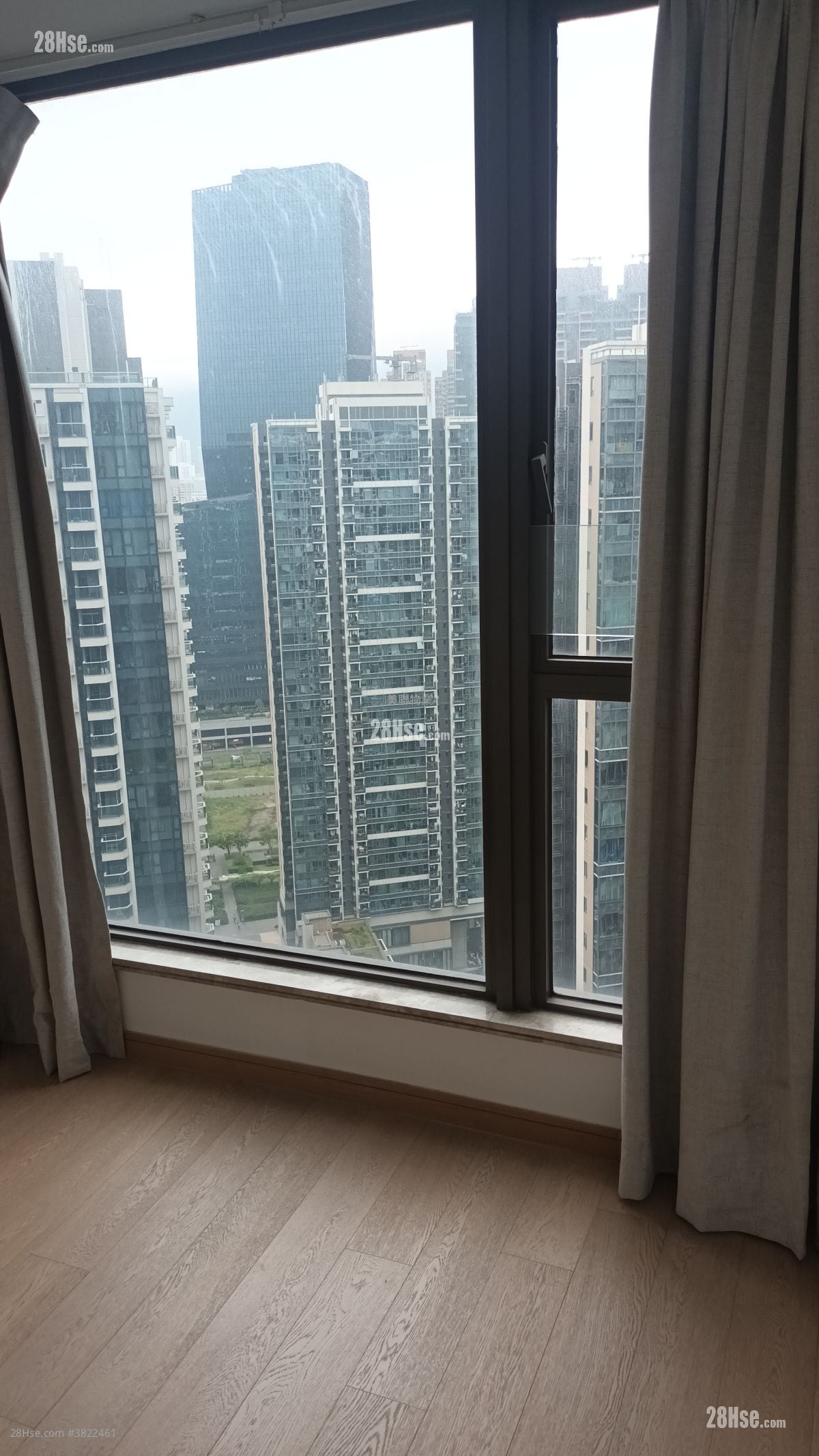 龍譽 售盤 1 房 , 1 浴室 358 平方呎