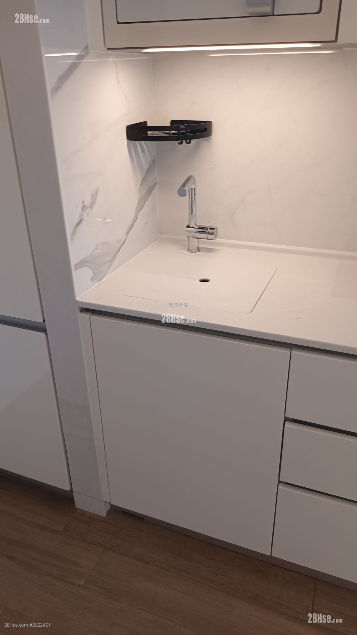 龍譽 售盤 1 房 , 1 浴室 358 平方呎