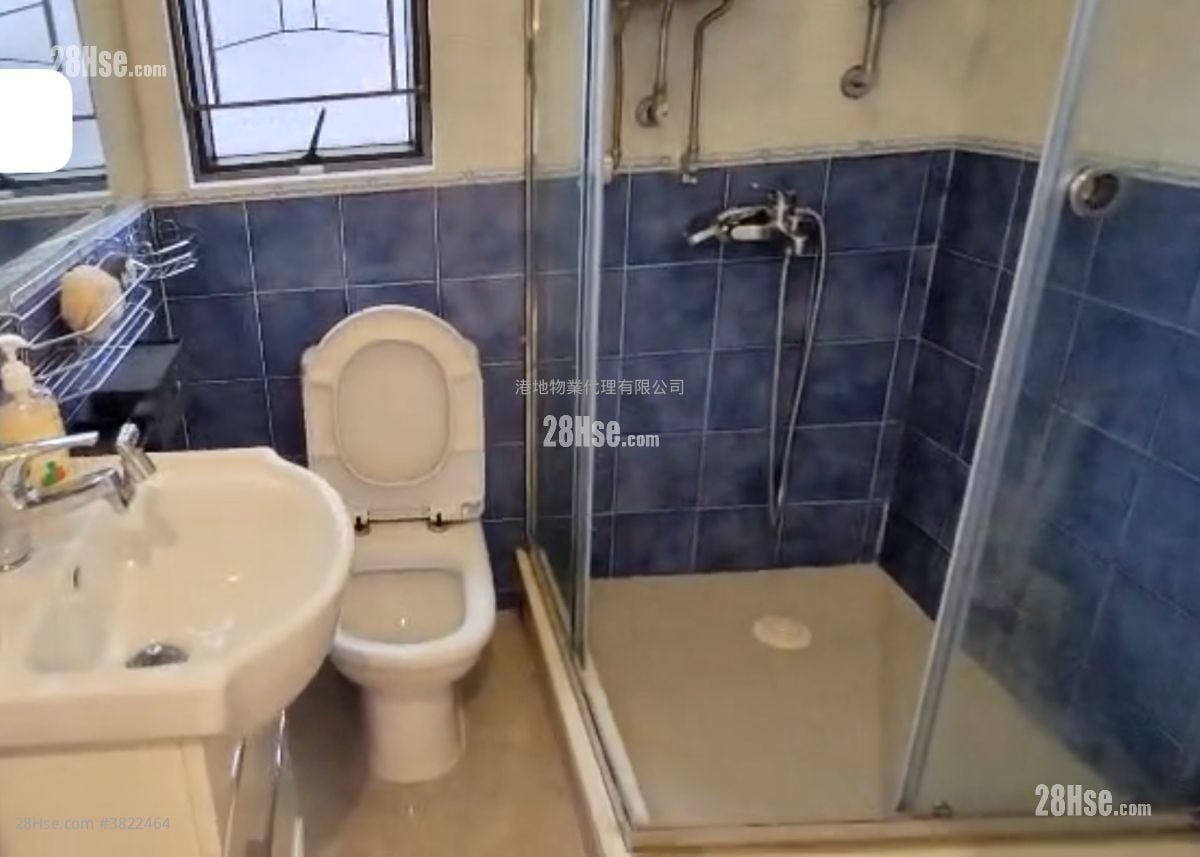 Dragon Heart Court Sell 3 Bedrooms , 2 Bathrooms 762 ft²