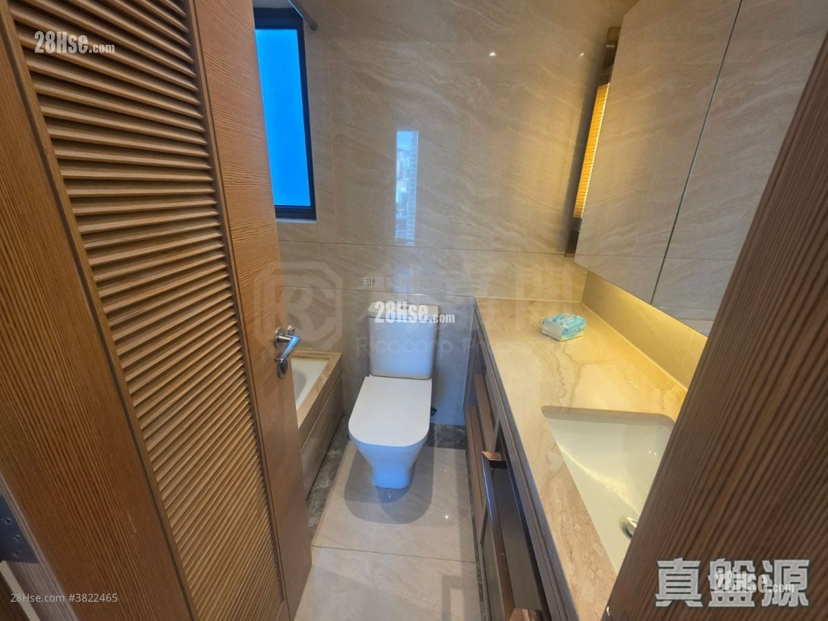 天寰 租盤 3 房 , 2 浴室 640 平方呎