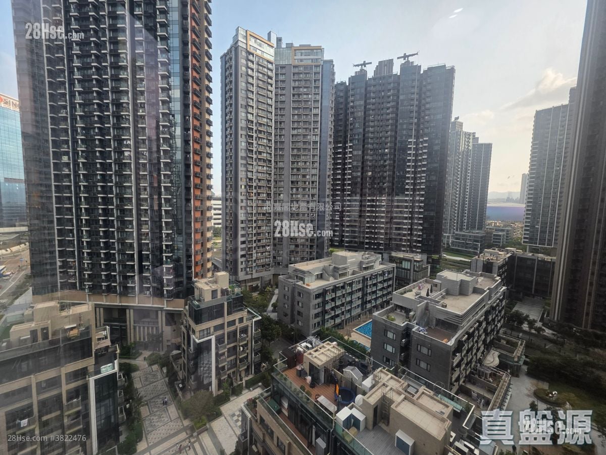 天寰 租盘 2 浴室 640 平方尺