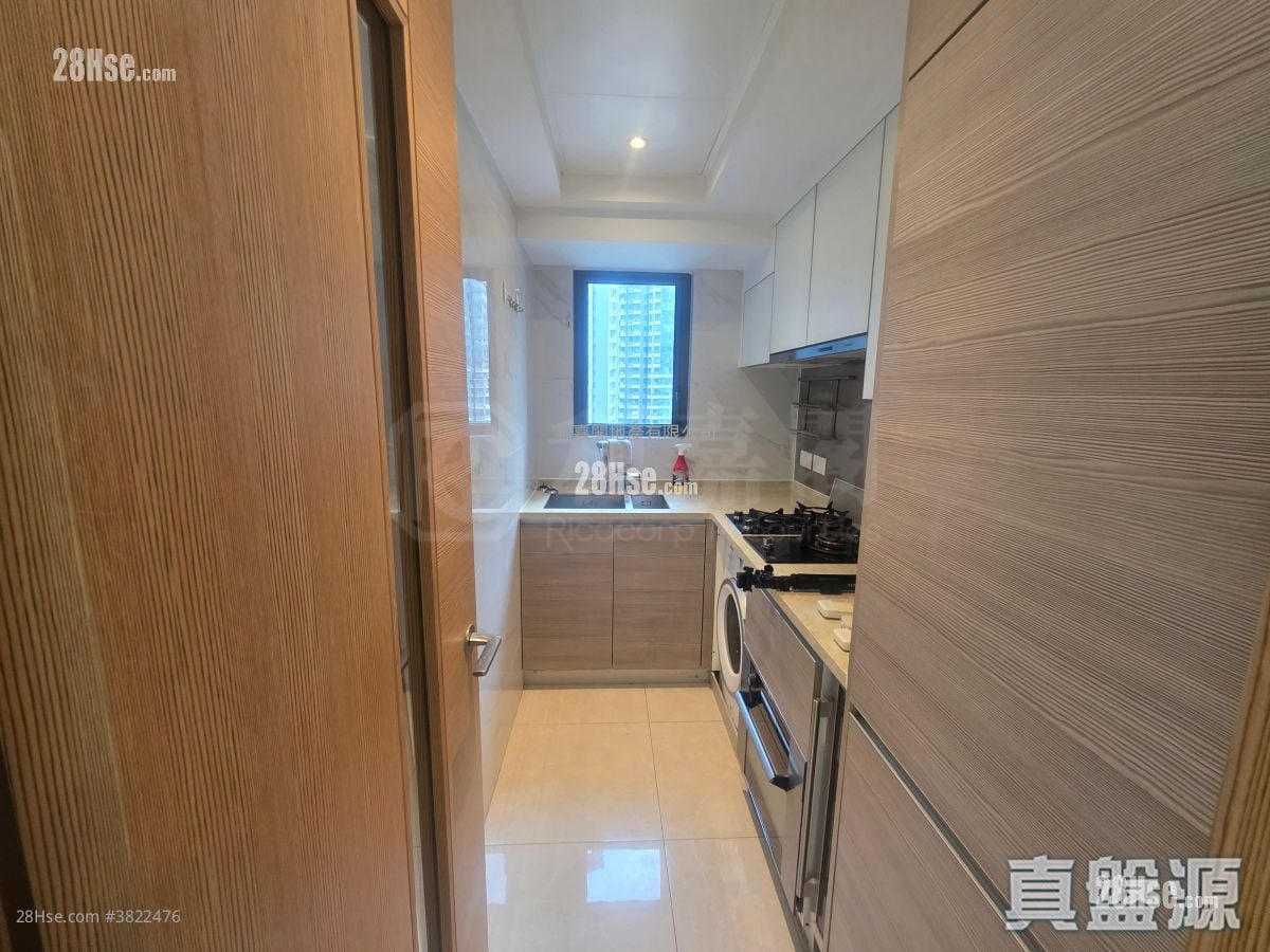 天寰 租盘 2 浴室 640 平方尺