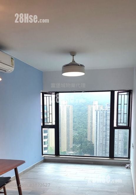 Castello Sell 580 ft²