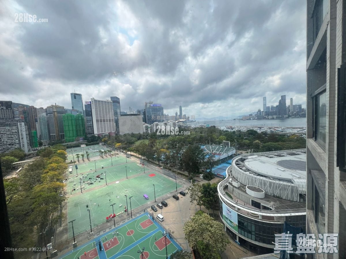 Park Towers Sell 3 Bedrooms , 2 Bathrooms 998 ft²