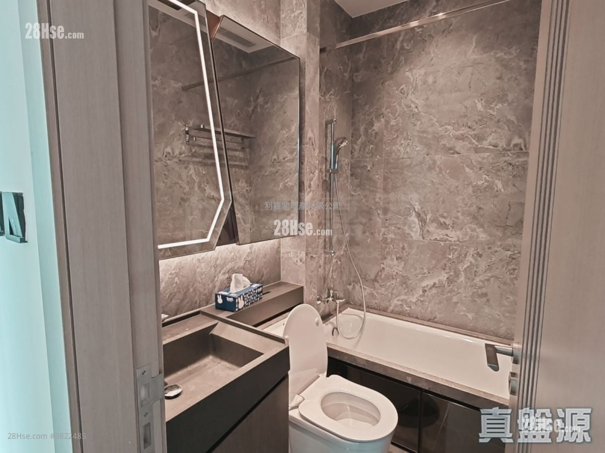 维港双钻 租盘 2 房 , 1 浴室 493 平方尺