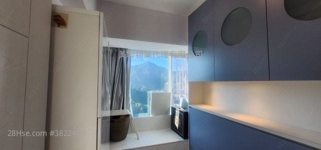 名城 售盘 3 房 , 2 浴室 739 平方尺