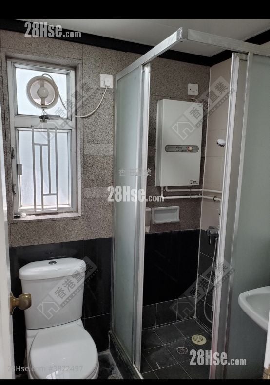 The Metro City Sell 3 Bedrooms , 2 Bathrooms 526 ft²