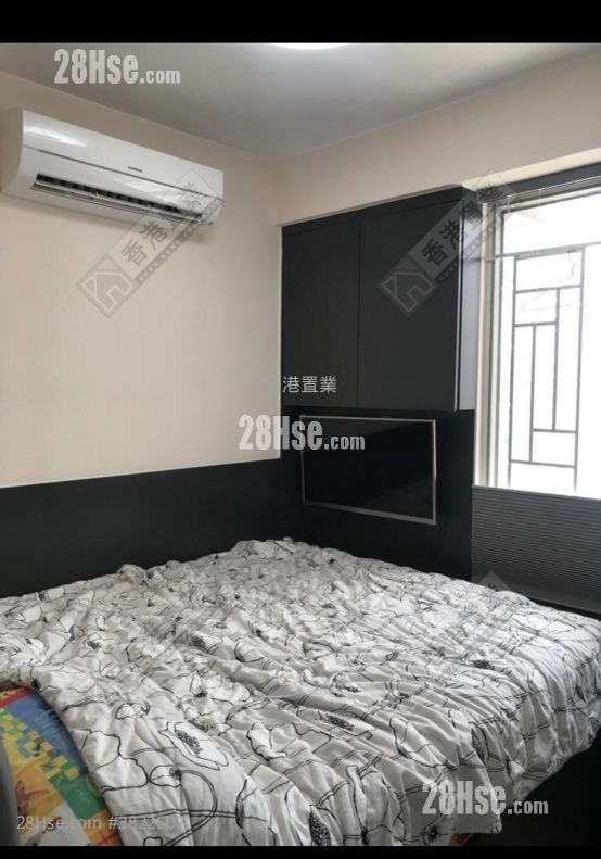 Bauhinia Garden Sell 2 Bedrooms , 1 Bathroom 431 ft²