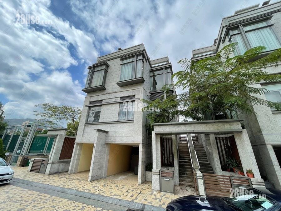 歌赋岭 售盘 3 房 1,798 平方尺