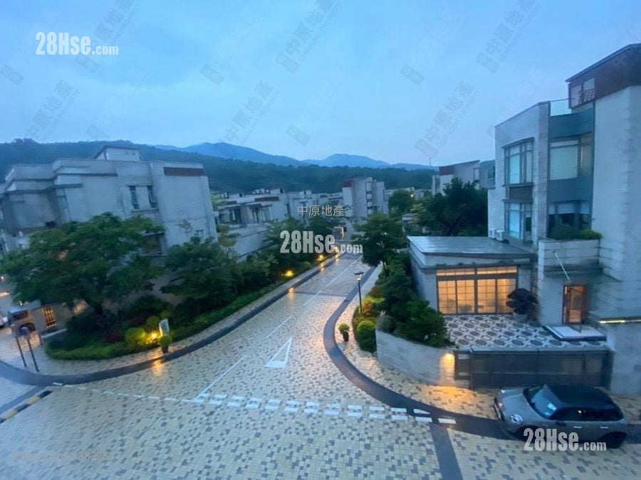 歌赋岭 售盘 3 房 1,798 平方尺