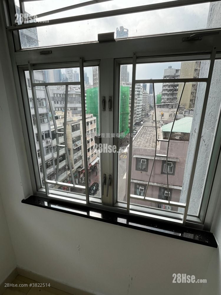 恆順大樓 售盤 2 房 , 1 浴室 400 平方呎