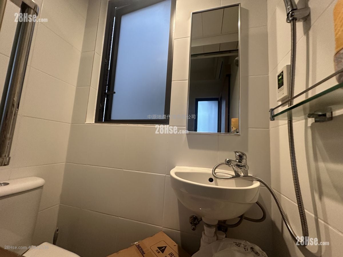 皓畋 租盘 3 房 , 2 浴室 975 平方尺