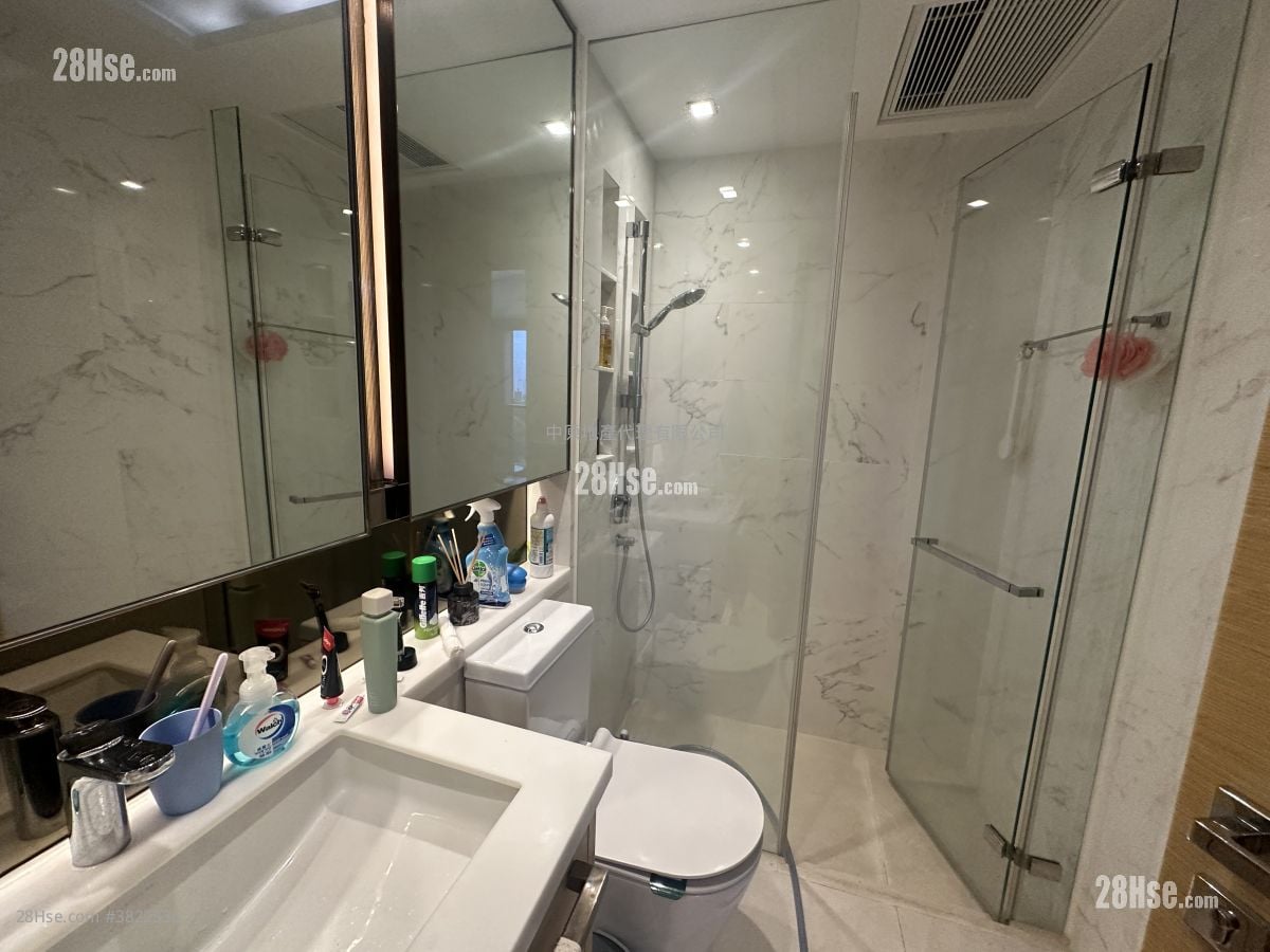 皓畋 租盘 3 房 , 2 浴室 975 平方尺