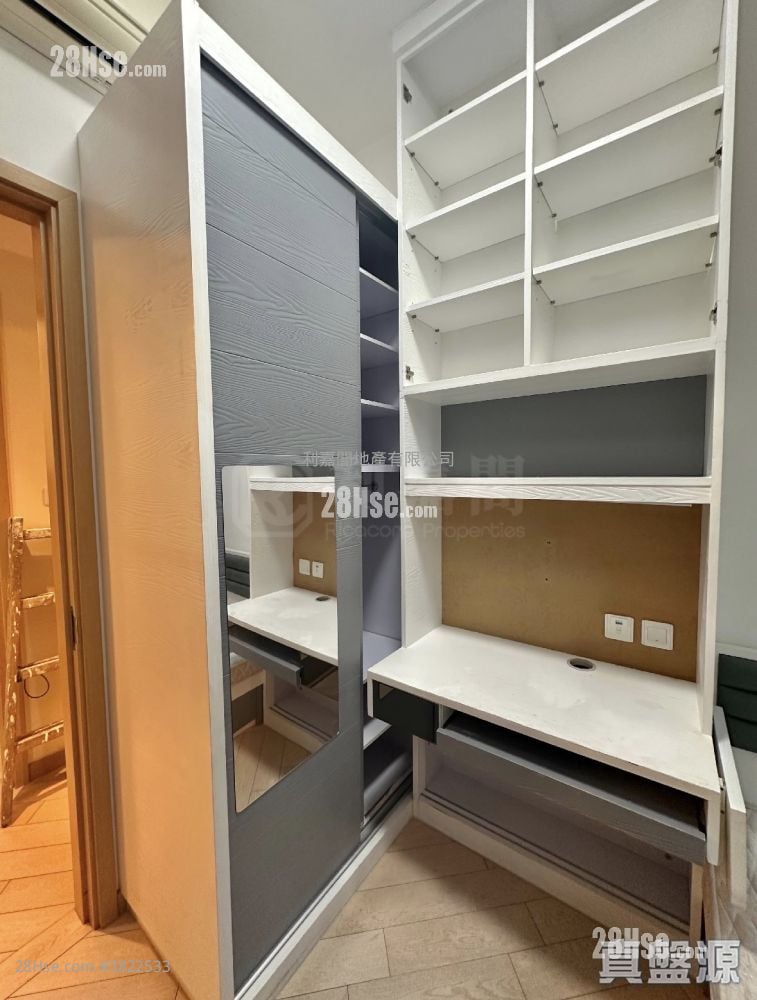 尔峦 售盘 3 房 765 平方尺