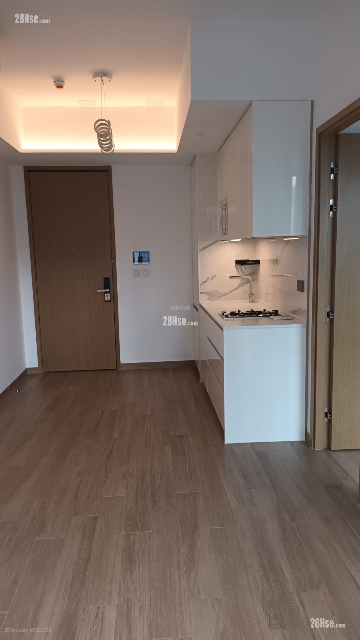 龙誉 租盘 1 房 , 1 浴室 358 平方尺