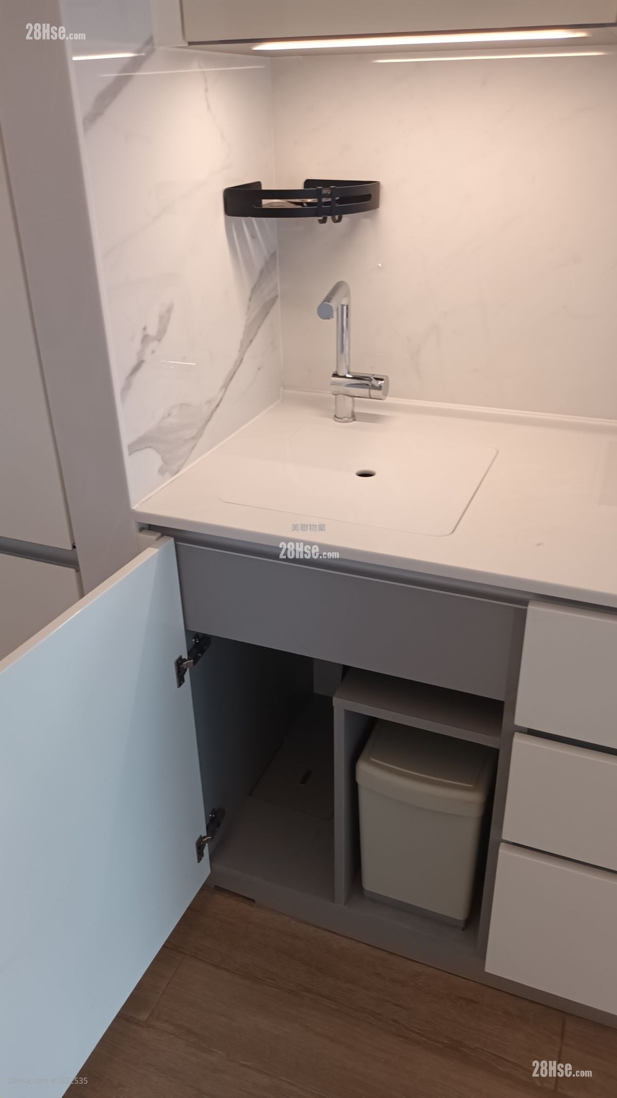 龙誉 租盘 1 房 , 1 浴室 358 平方尺