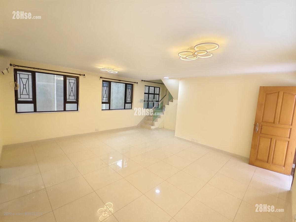 村屋 租盤 3 房 , 4 浴室