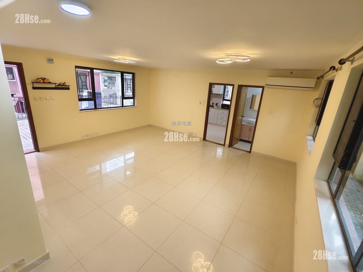 村屋 租盤 3 房 , 4 浴室