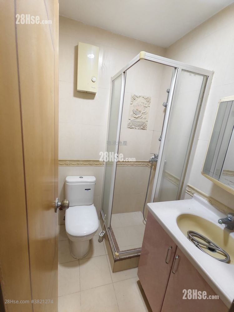 村屋 租盤 3 房 , 4 浴室