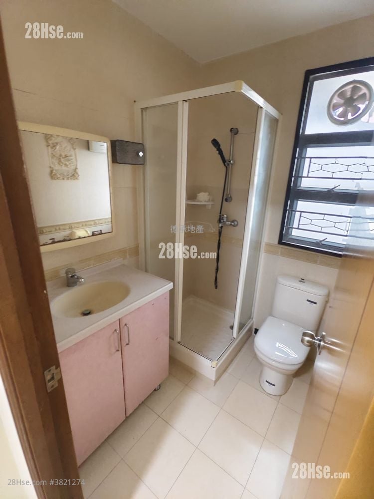村屋 租盤 3 房 , 4 浴室