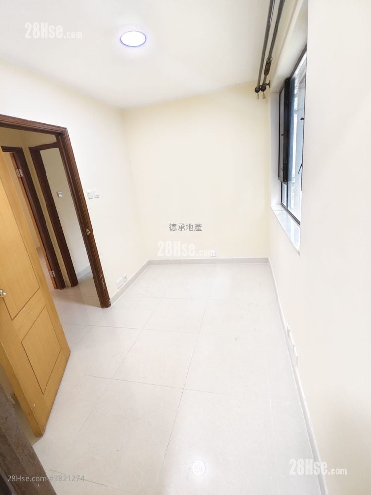 村屋 租盤 3 房 , 4 浴室