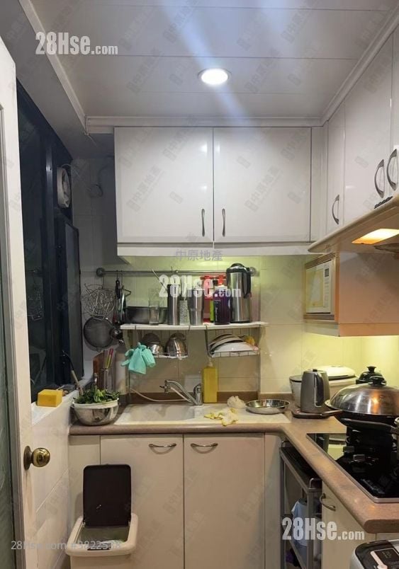 海禧华庭 售盘 2 房 391 平方尺