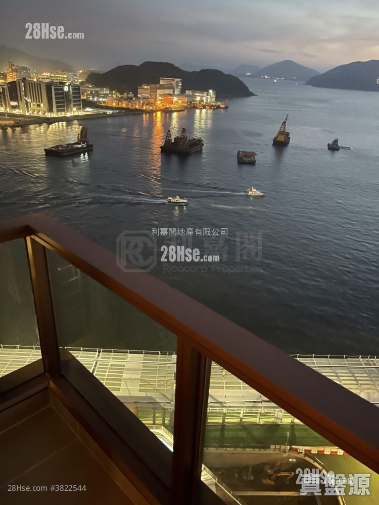 LP10 售盘 3 房 , 3 浴室 857 平方尺