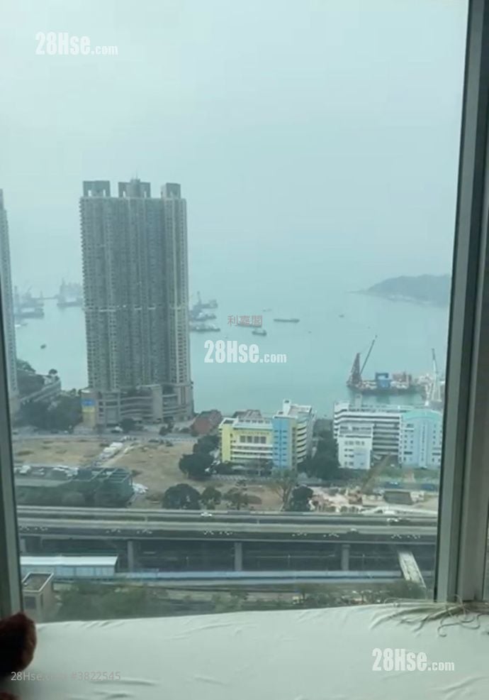 Metro Harbour View Sell 2 Bedrooms , 1 Bathroom 344 ft²