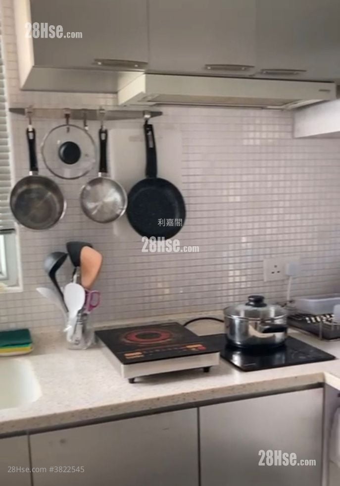 Metro Harbour View Sell 2 Bedrooms , 1 Bathroom 344 ft²