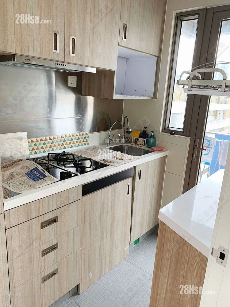 Residence 228 Sell 2 Bedrooms 433 ft²