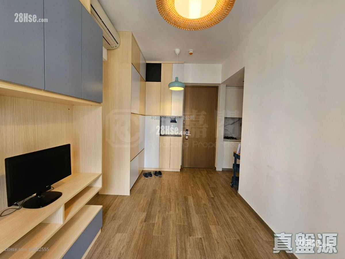 Vibe Centro Sell 1 Bedroom , 1 Bathroom 351 ft²