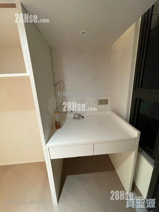 Wings At Seaii Sell 3 Bedrooms , 1 Bathroom 629 ft²