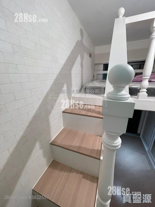 Wings At Seaii Sell 3 Bedrooms , 1 Bathroom 629 ft²